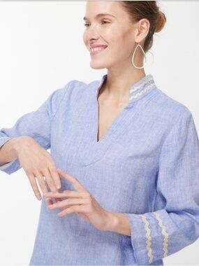 Chico's blue linen tunic top with 3/4 sleeves/gold metallic Rick rack trim. Sz L